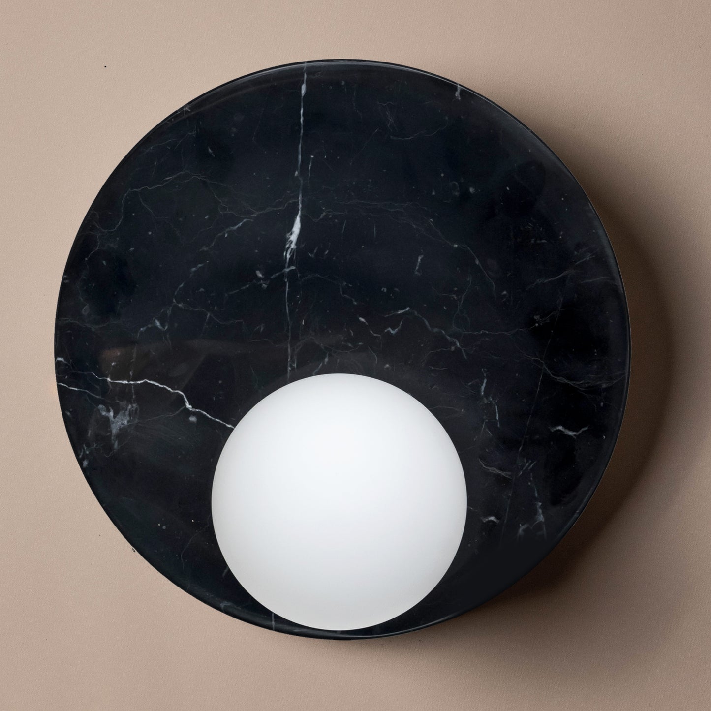 Lux Black & White Root Marble Wall Lamp