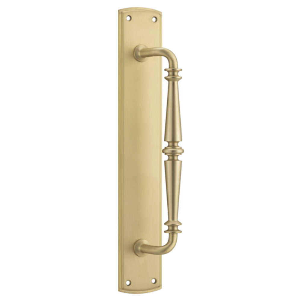 
                      
                        Sarlat Pull Handle on Backplate
                      
                    