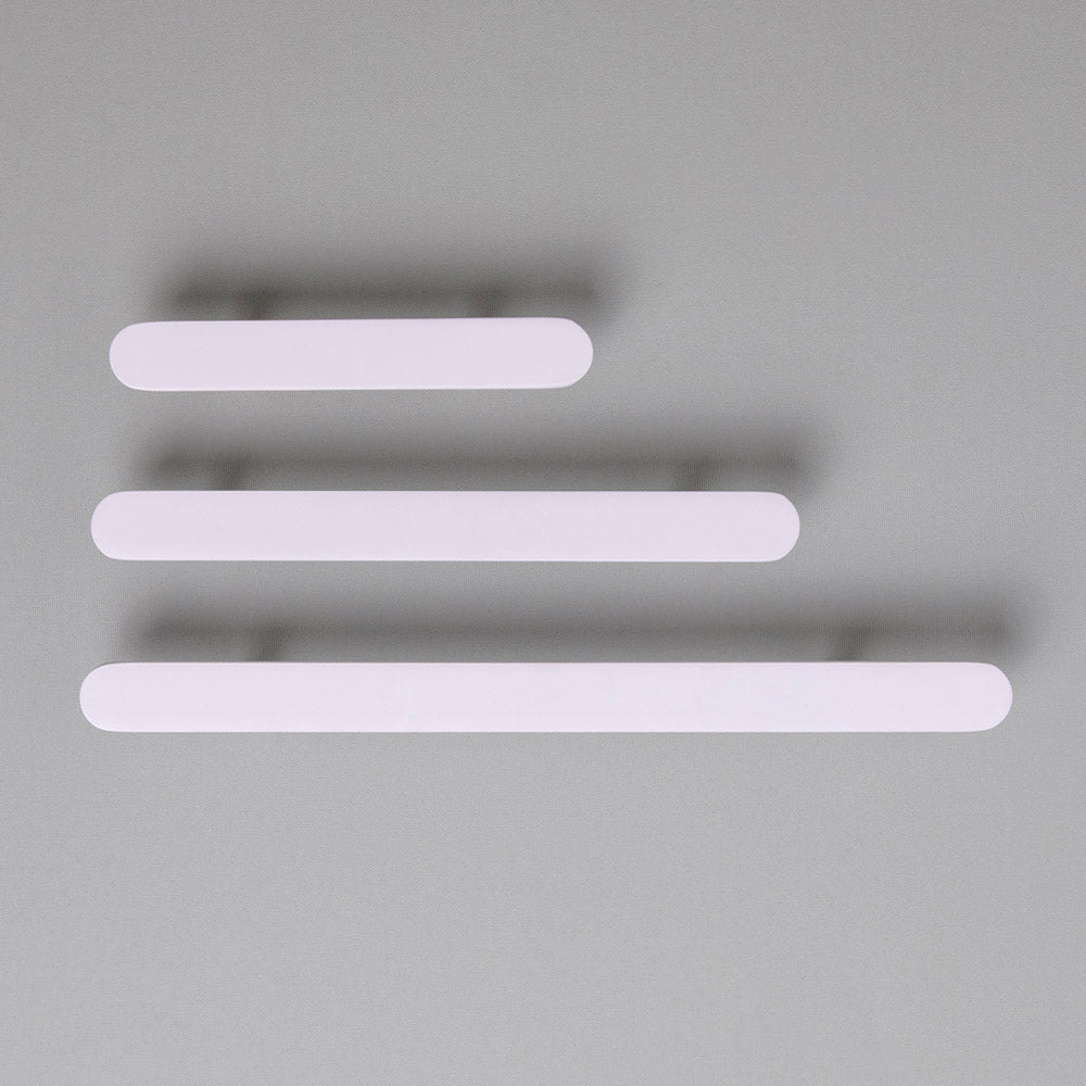 
                      
                        Eclair White Solid Brass Pull Handle
                      
                    